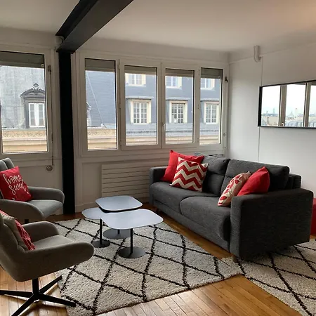 Saintlazare 50m2 Superb View Up To Tour Eiffel * Parijs