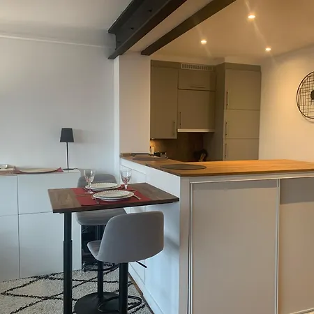 Appartement Saintlazare 50m2 Superb View Up To Tour Eiffel *