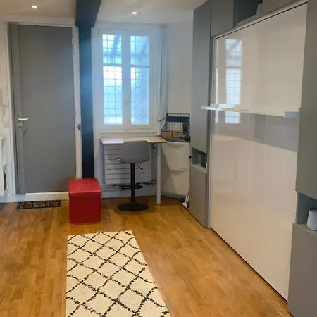 Saintlazare 50m2 Superb View Up To Tour Eiffel Lejlighed *