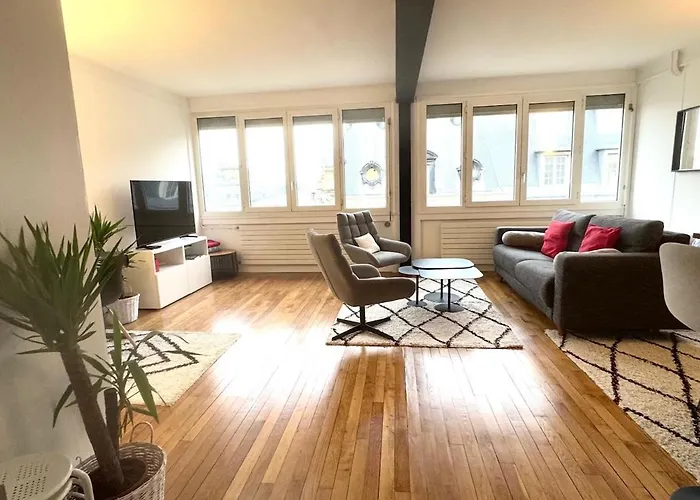 Saintlazare 50m2 Superb View Up To Tour Eiffel